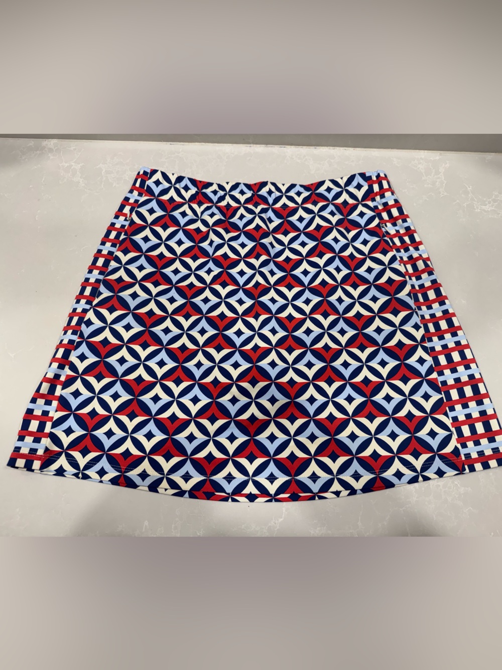 J.McLaughlin Catalina Cloth Geometric Print Skort Red Navy Blue Small EUC